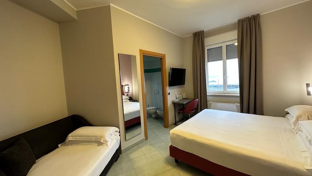DELUXE, SEA VIEW