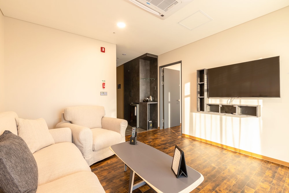 Urbanest Hotel 26/36