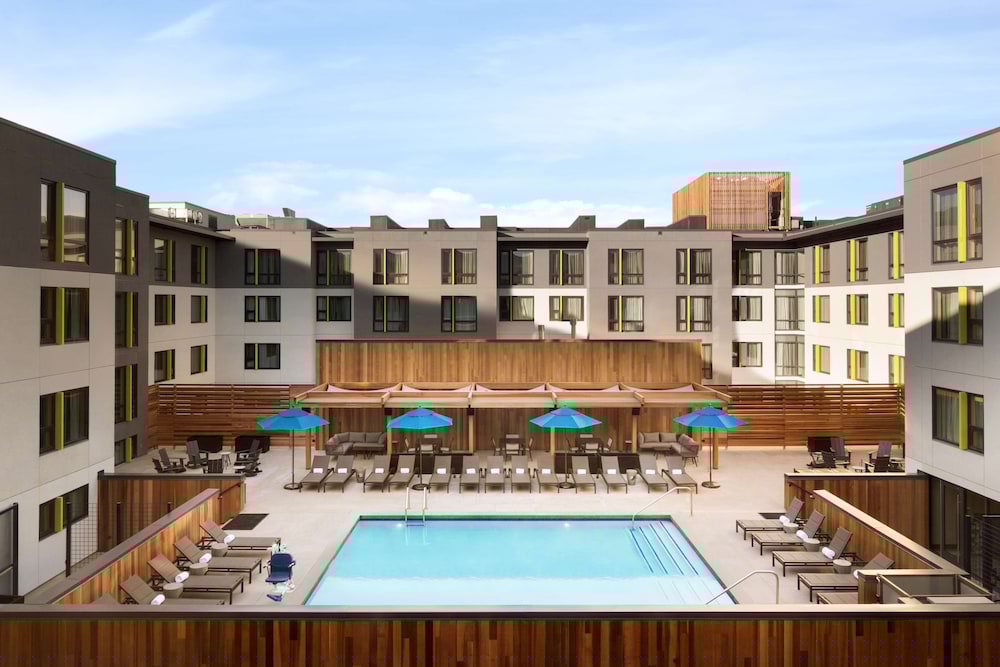 Embassy Suites By Hilton Boulder in BOULDER - CO