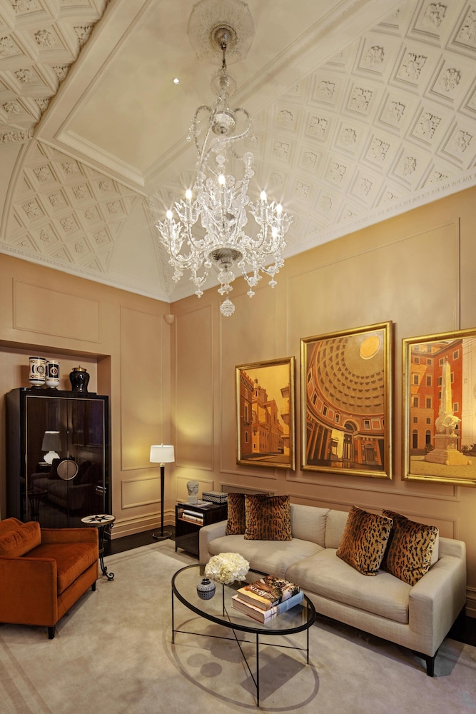 The St Regis Rome 67/84