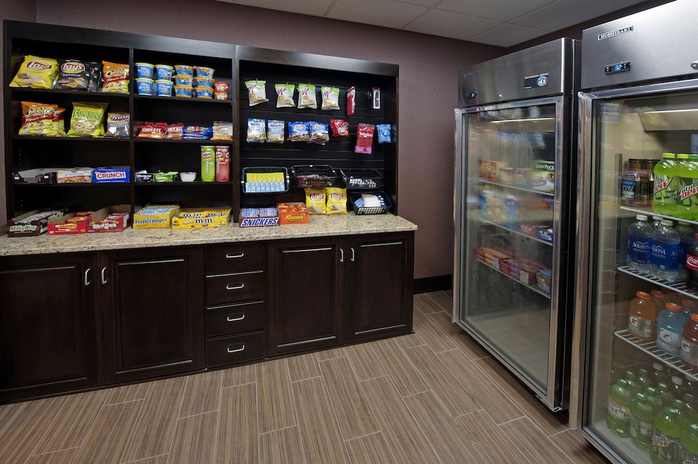 Holiday Inn Express Hotel And Suites Clearfield 25/40