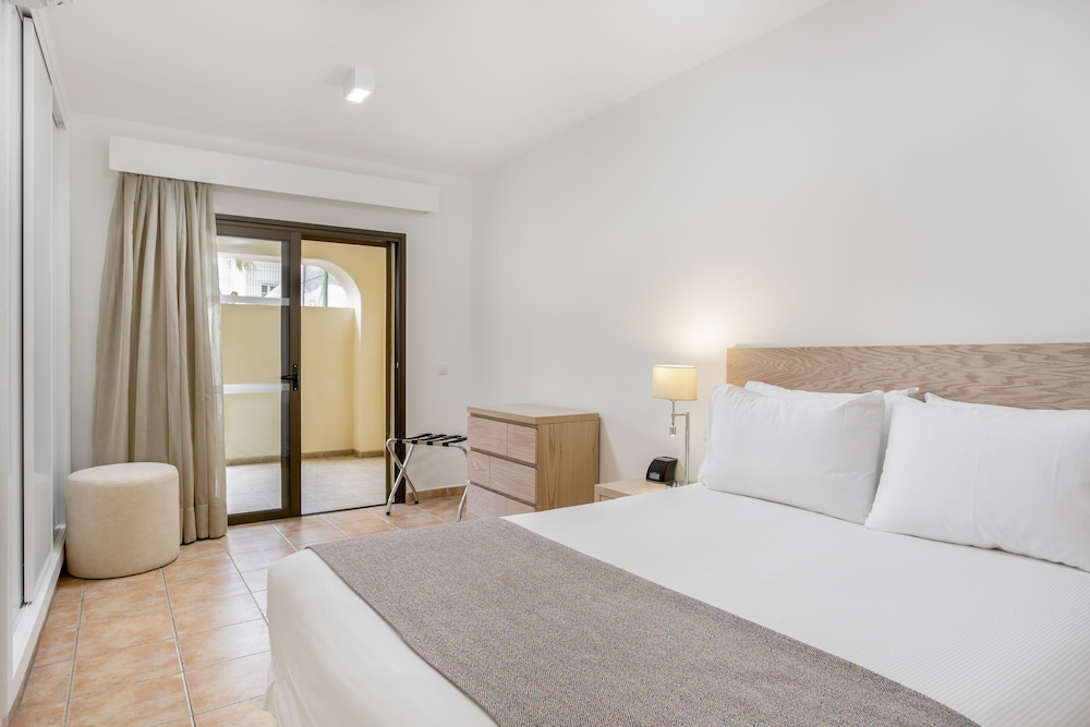 Hilton Vacation Club Royal Sunset Beach Club Tenerife 15/68