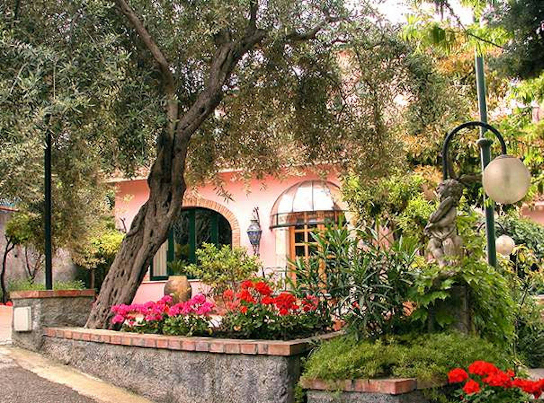 Hotel Villa Sirina 15/17