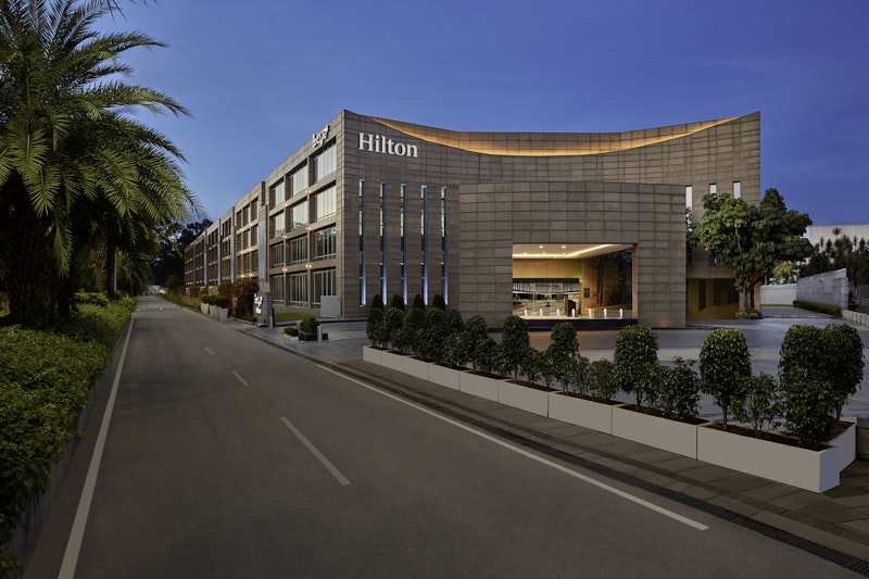 Hilton Bangalore Embassy GolfLinks 3/87