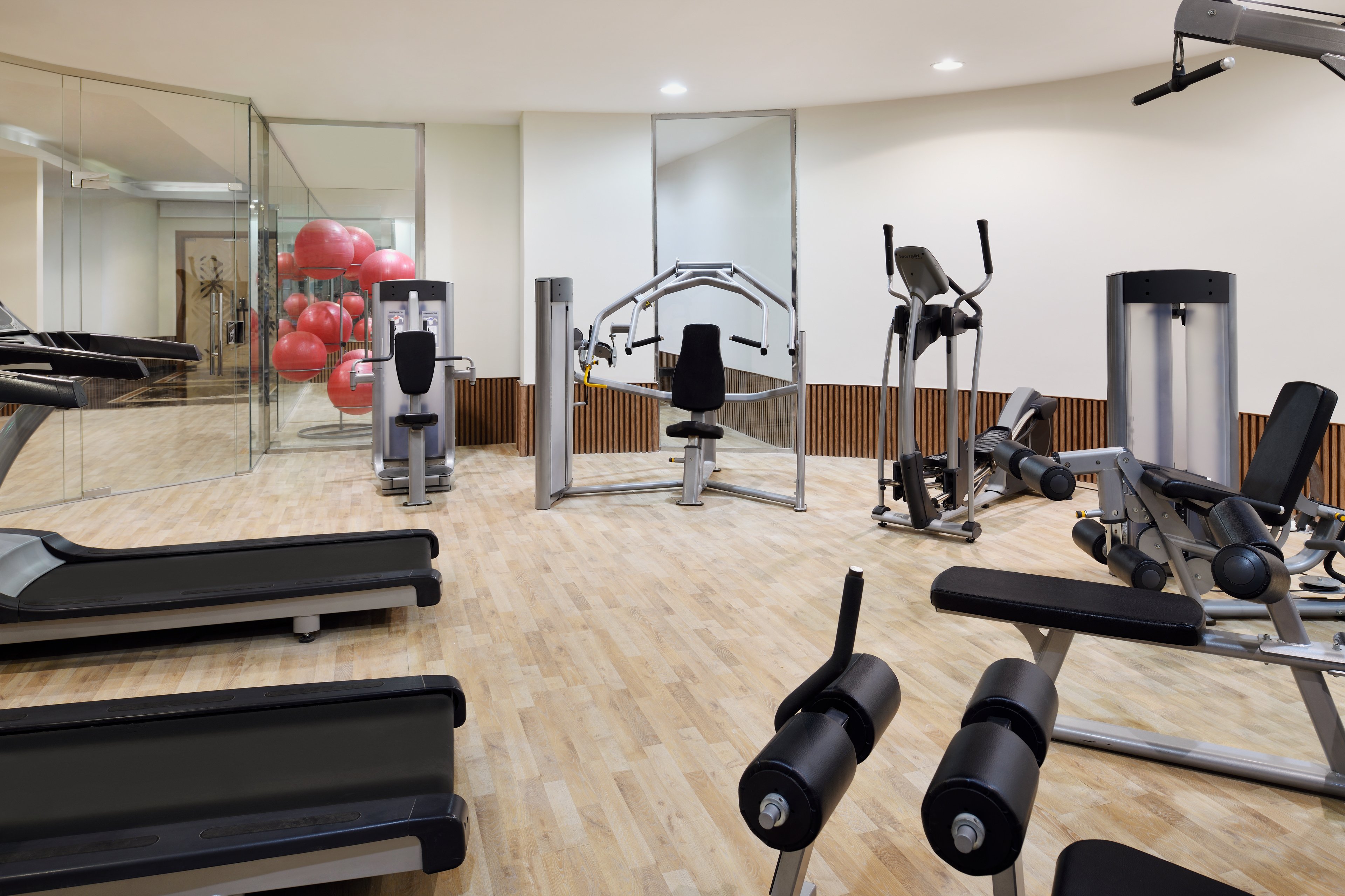 فندق كراون بلازا الرياض الواحة(Crowne Plaza Riyadh Al Waha) 15/30