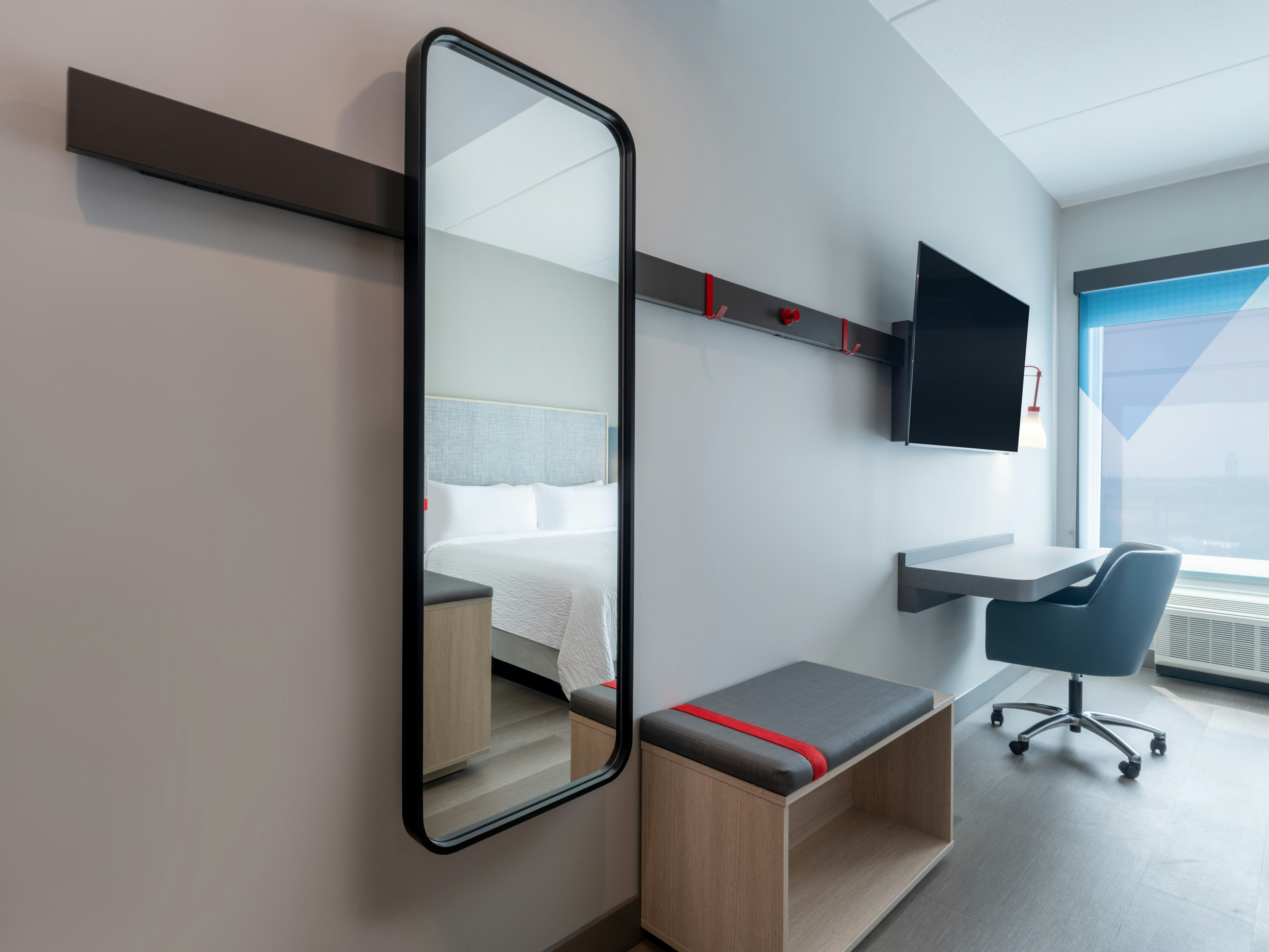 Avid Hotel Toronto - Vaughan Southwest 37/68