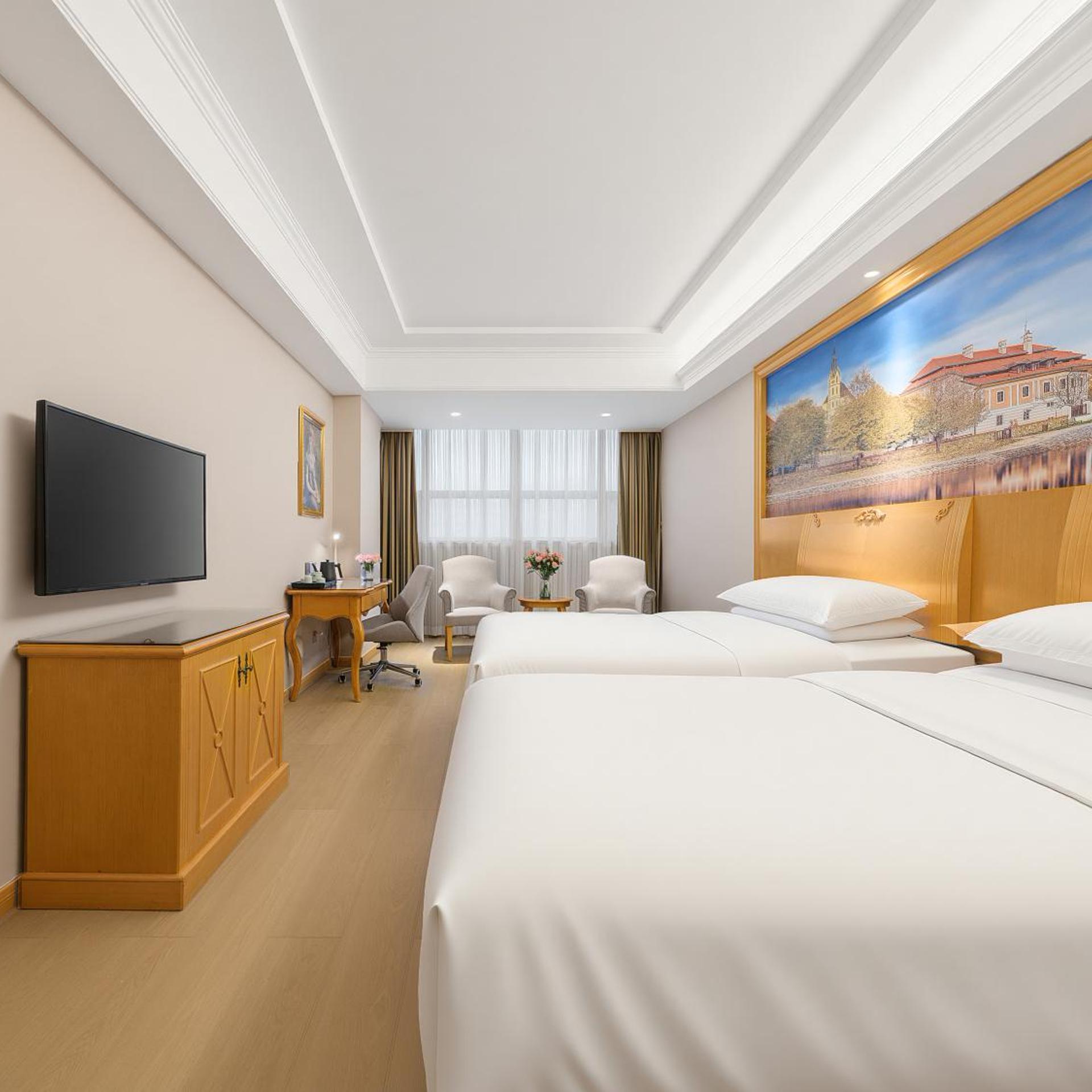 Vienna Hotel Shenzhen (Fuyong Metro Station Branch) 14/48