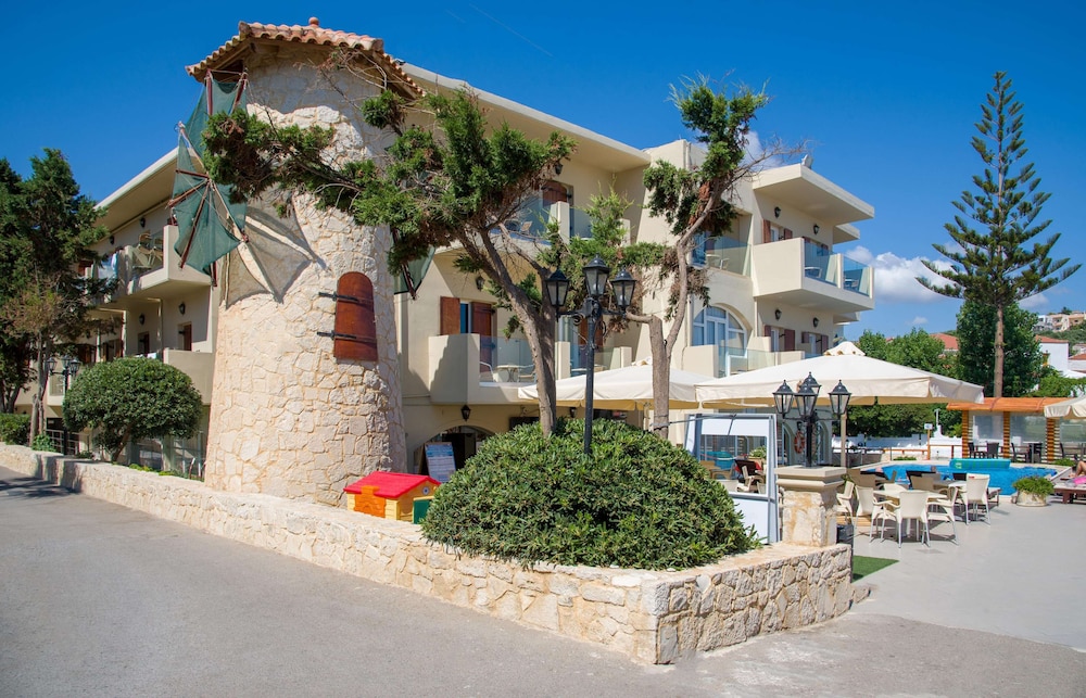 Kalyves Beach Hotel 62/69