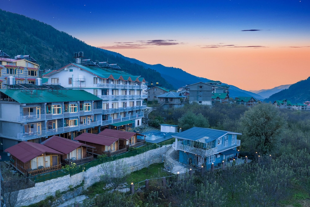 Echor Himalayan Heights Luxe Manali 8/50