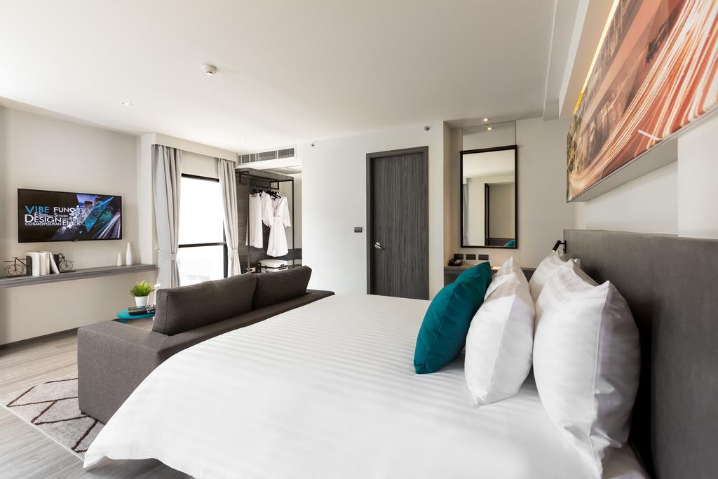 Superior, Cross Vibe Bangkok Sukhumvit 4/8