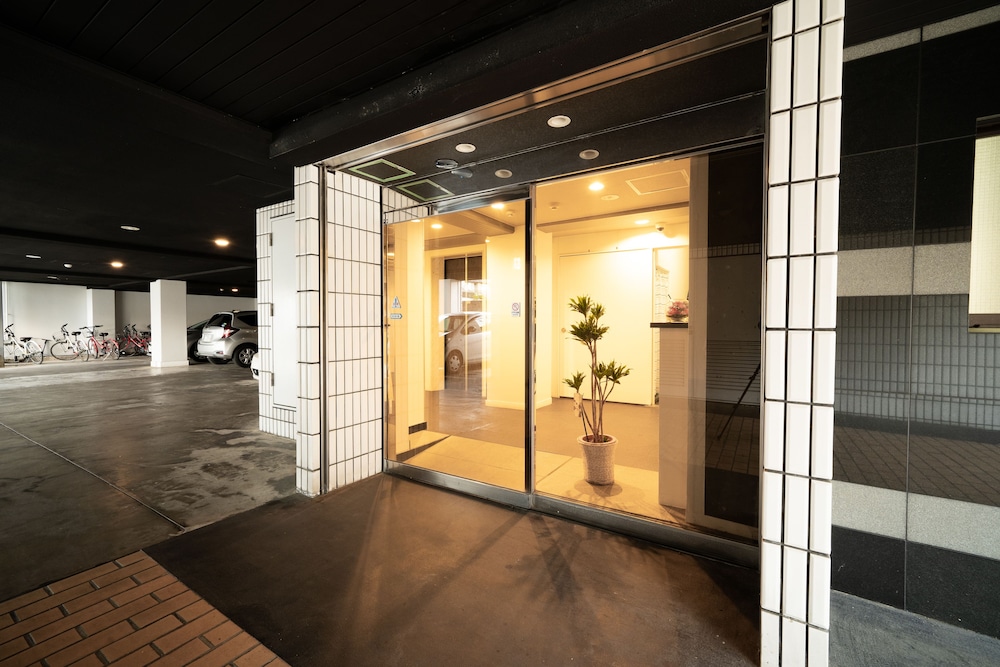 Pagoda Hotel (Ex. Cube Hotel) 6/64
