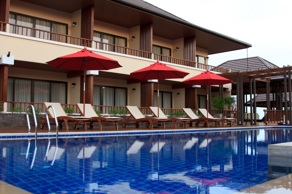 Islanda Resort Hotel 7/63