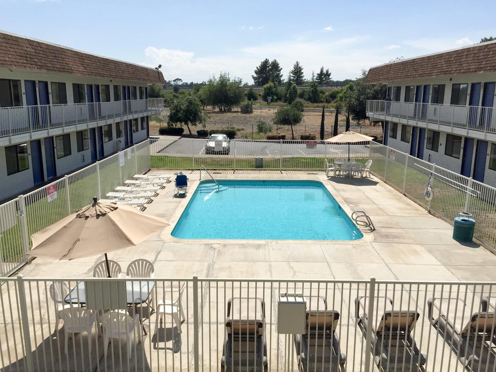 Motel6 Oroville, CA 43/48
