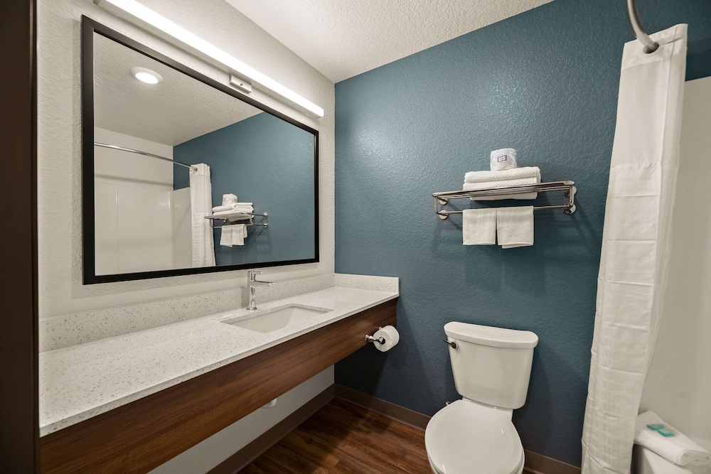 WoodSpring Suites Port Orange - Daytona Beach 16/17
