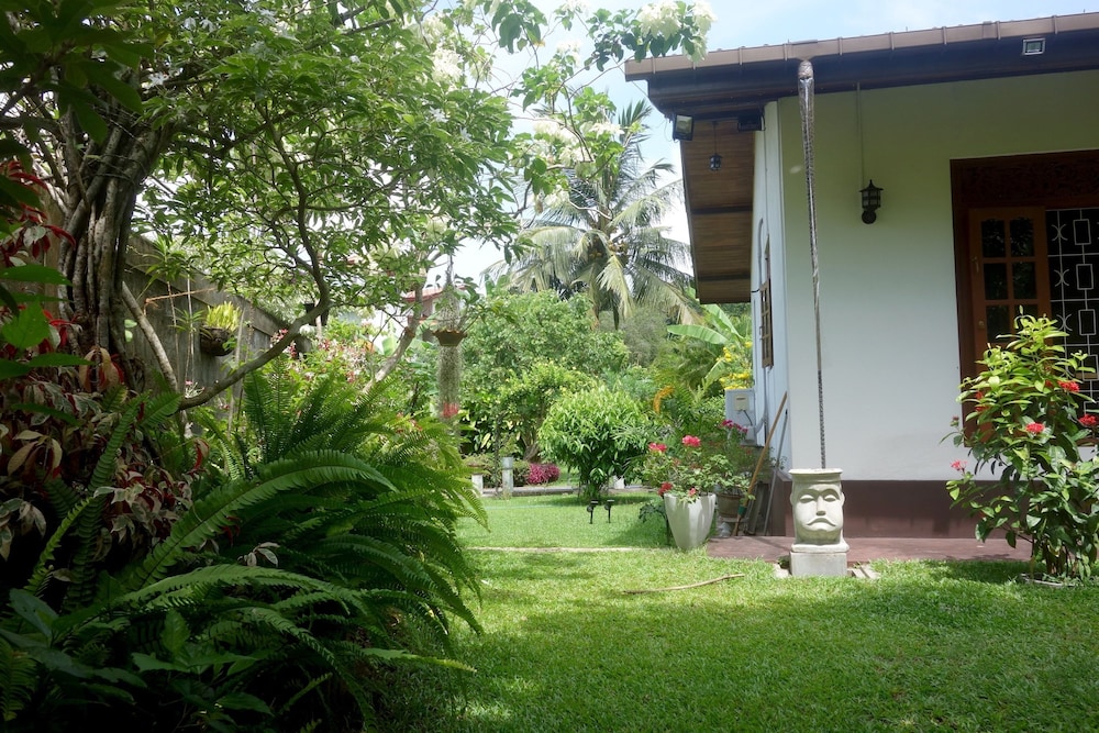 Manel Guesthouse 38/50