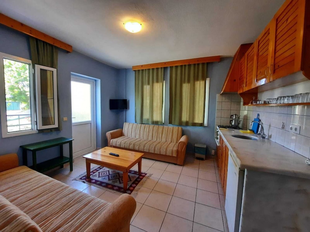 Adilan Villas and Apartments 29/50