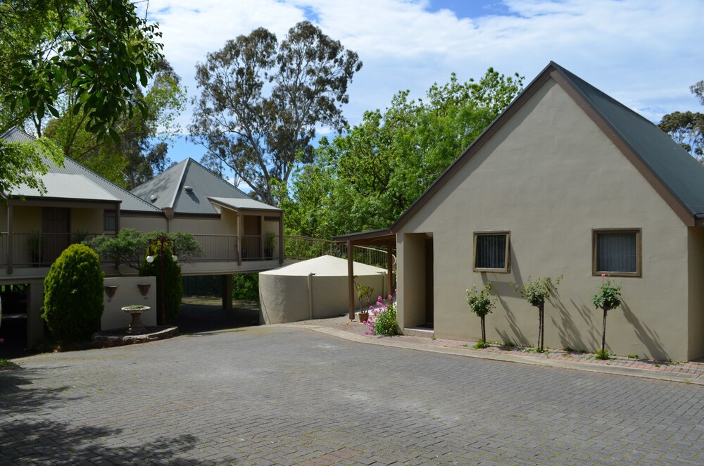 Hahndorf Motel 25/37