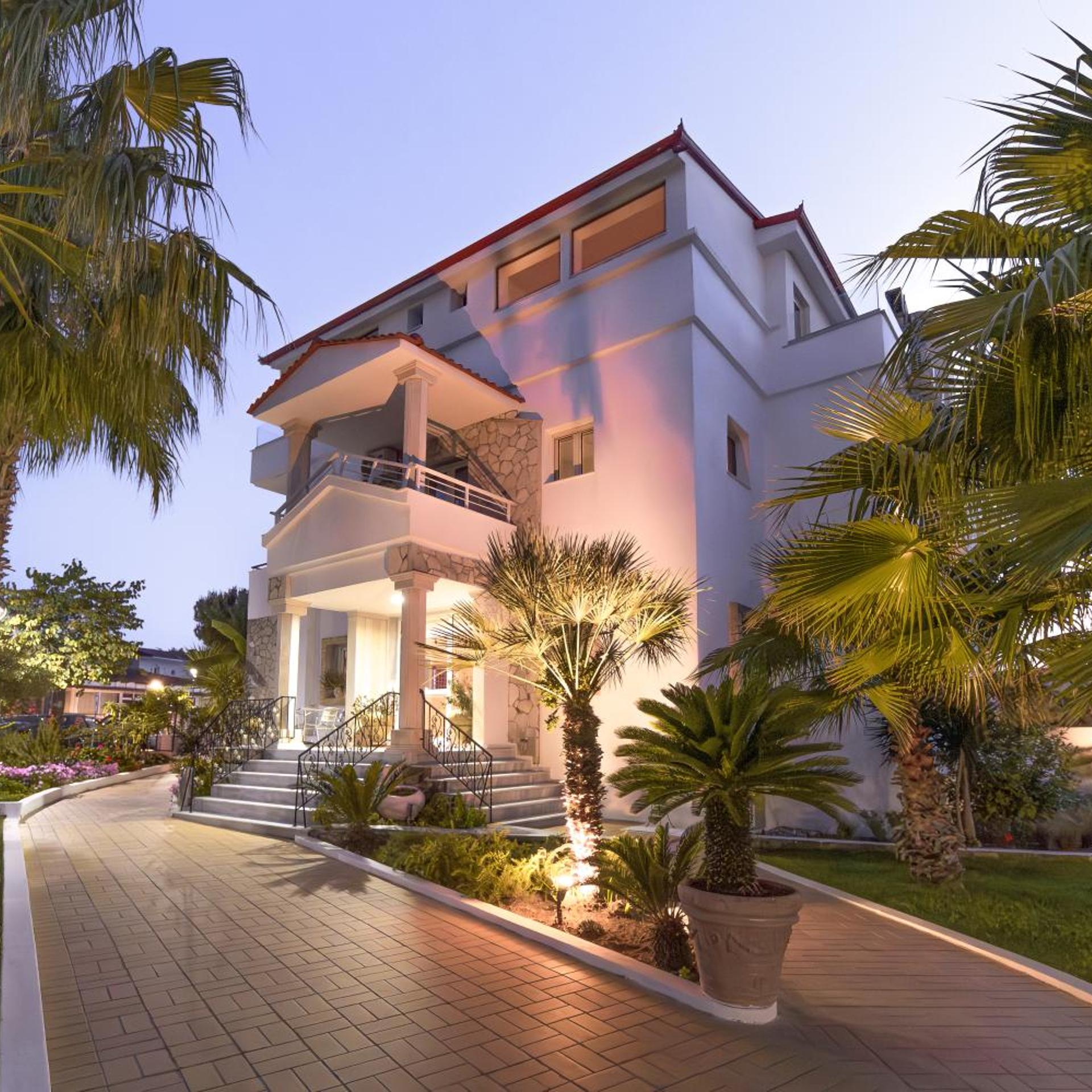 Tresor Hotel (ex Hanioti Palace) 4/52