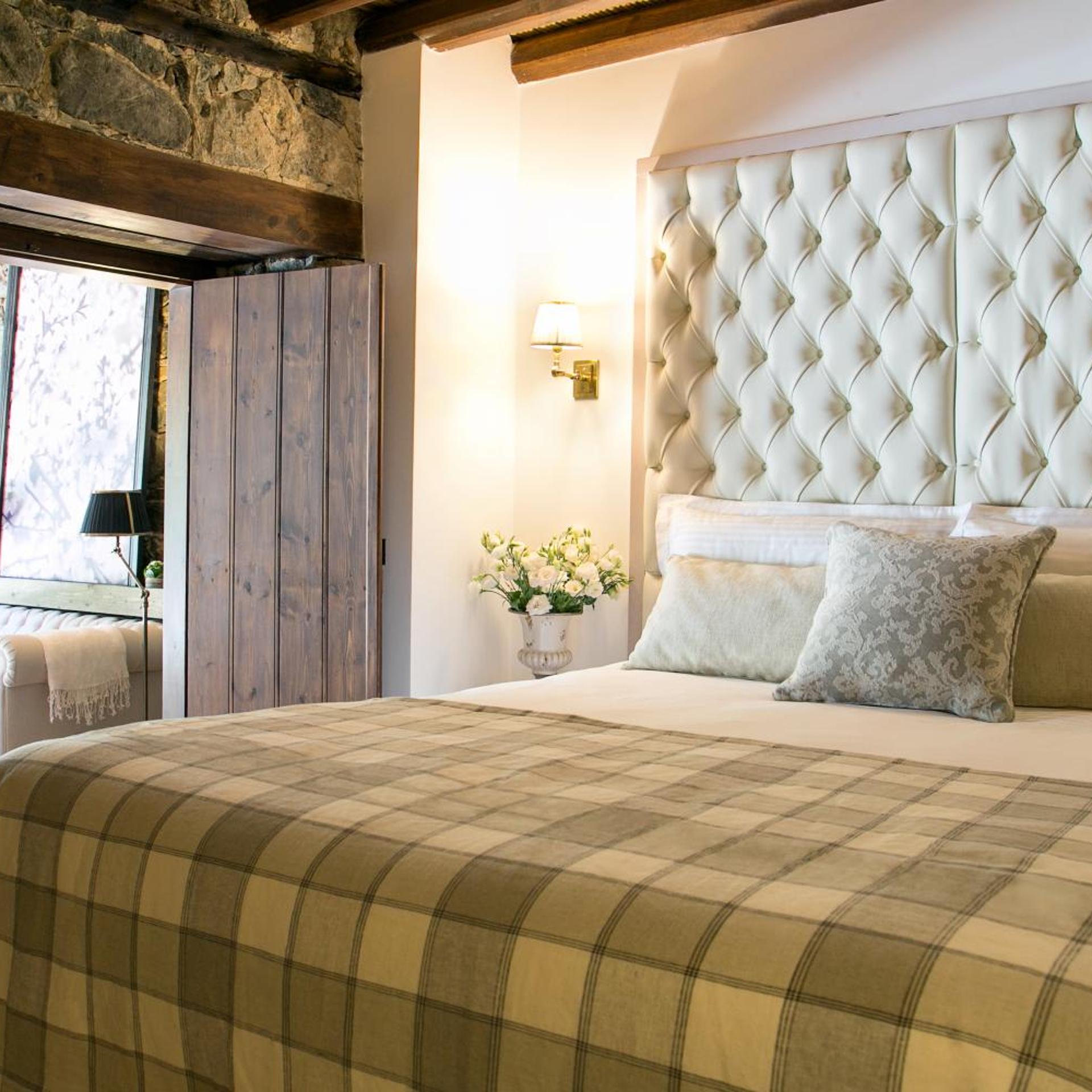 Spa, Superior, Suite