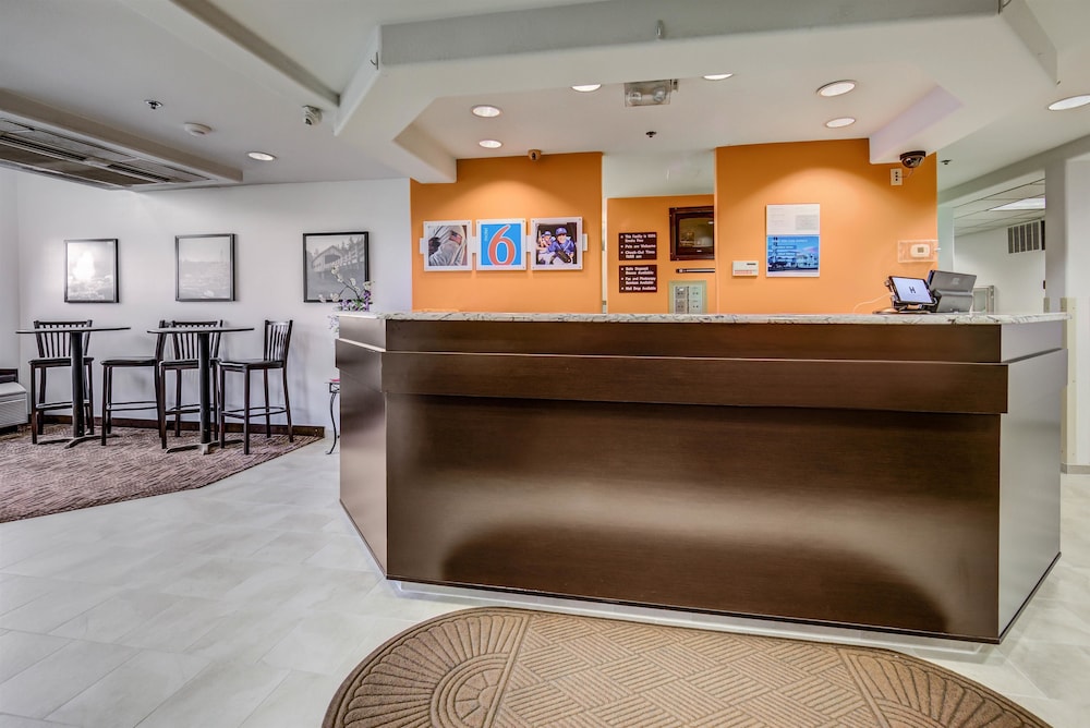 Lobby at Motel6 Sutherlin, OR – I-5, SUTHERLIN - OR