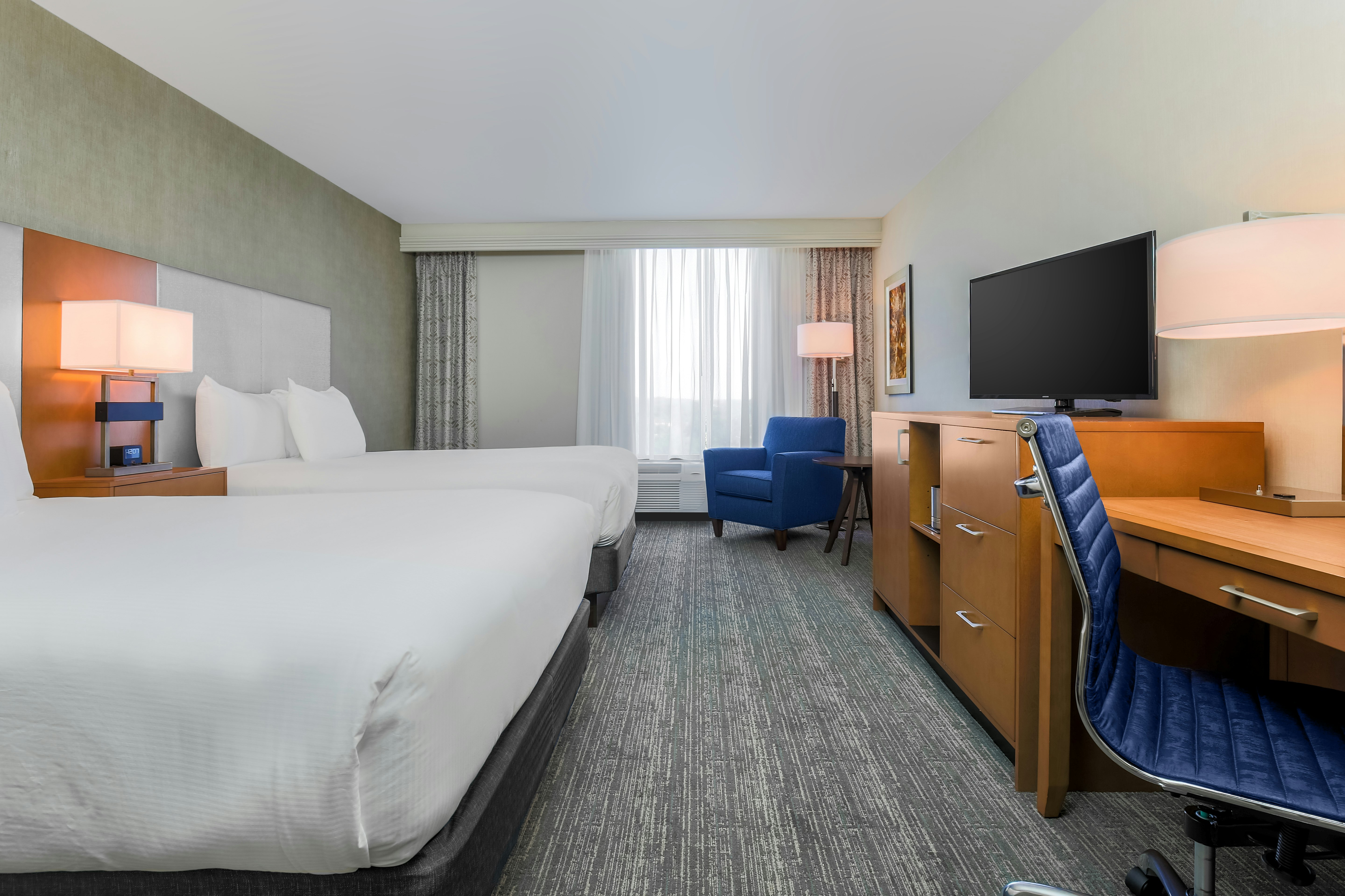 ROOM, 2 DOUBLE BEDS