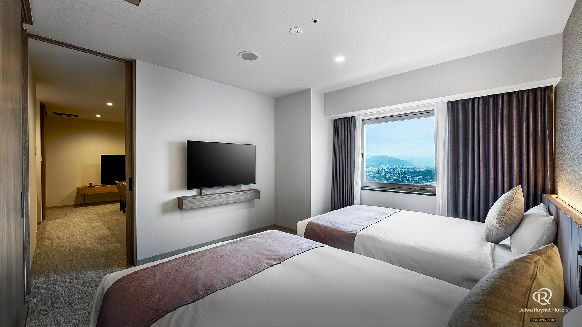 Castle, Suite, Twin Beds, Night View