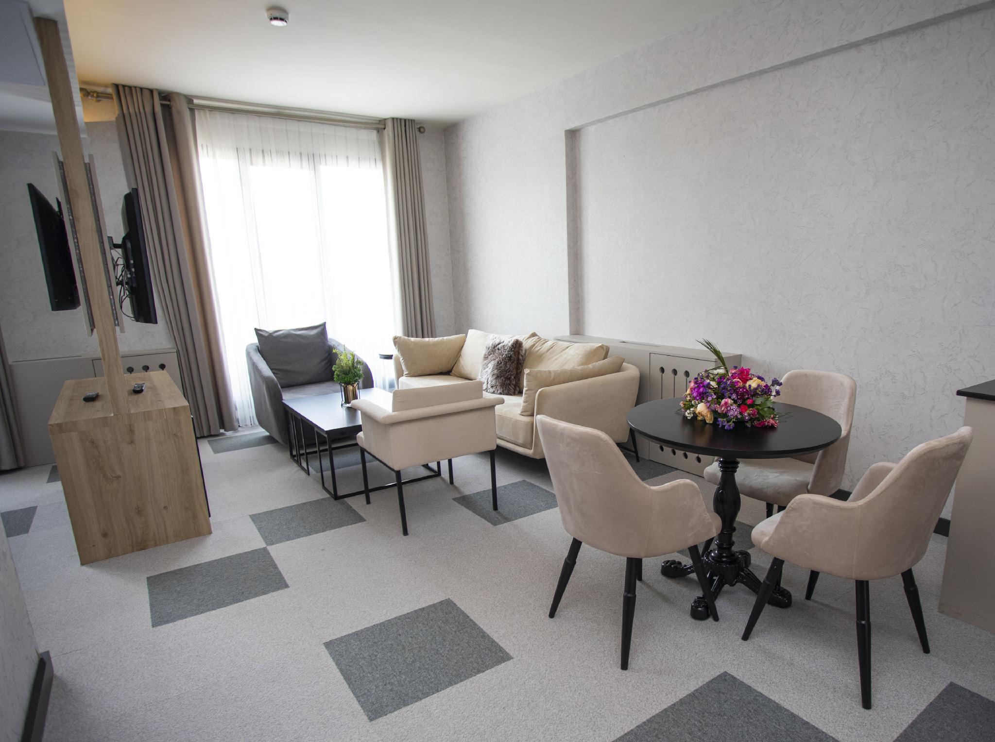 The Arena Hotel 16/25