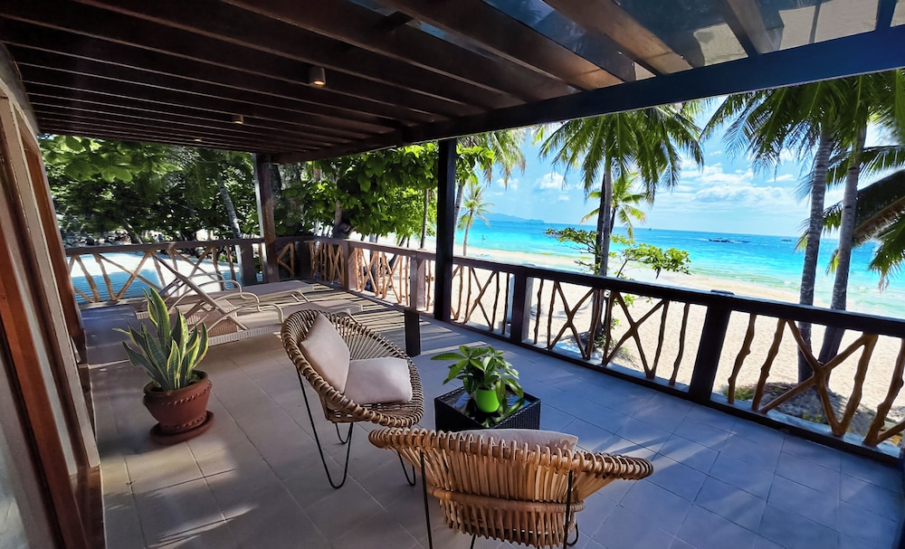 Red Coconut Beach Hotel 22/49