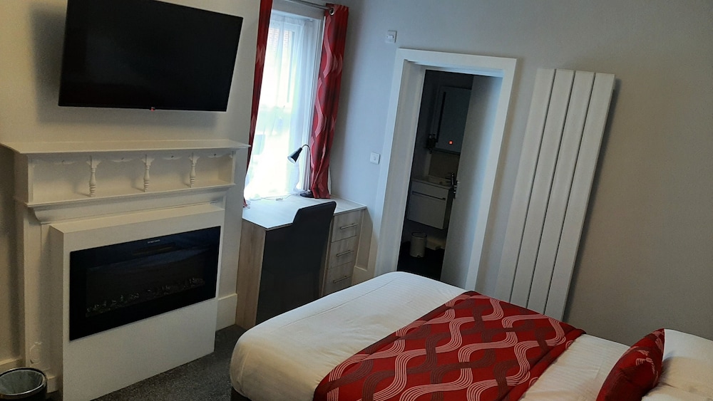Sportsview Guest House 44/61