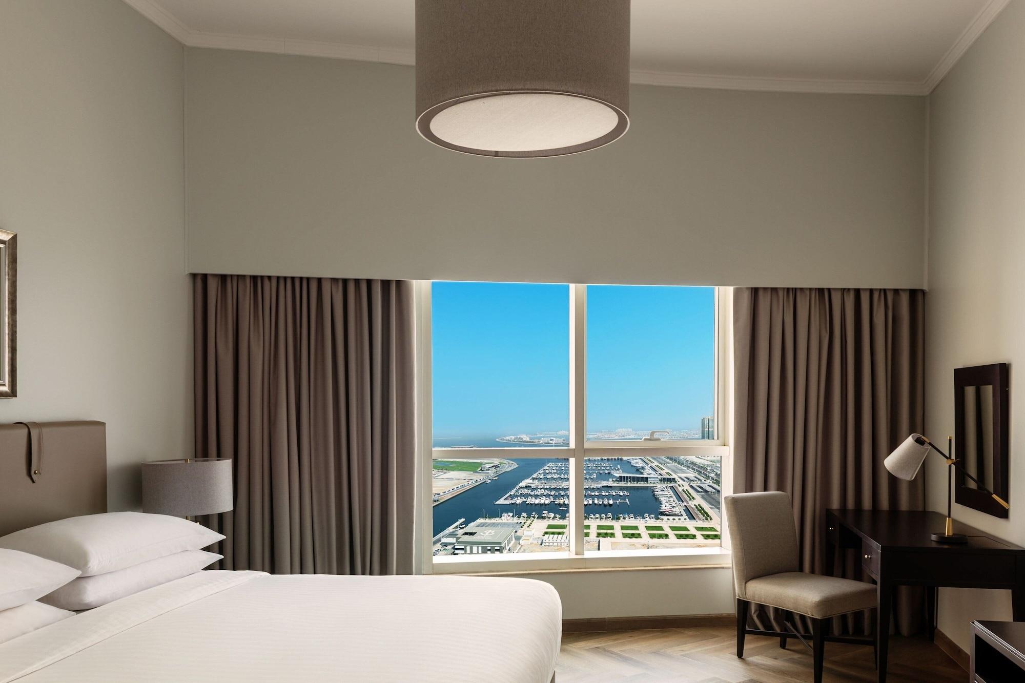 3 Bedrooms, Superior, Suite, with View, Balcony, Smoking