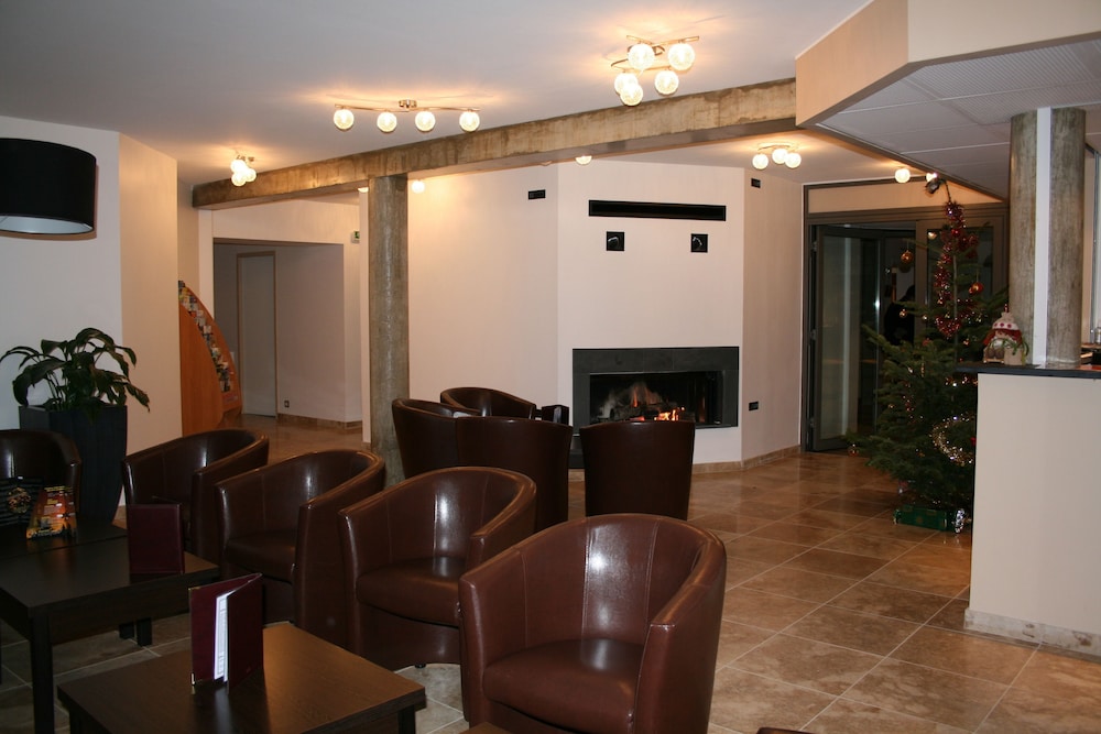 Hotel The Originals Super-Besse Est Auberge de la Petite Ferme 21/31