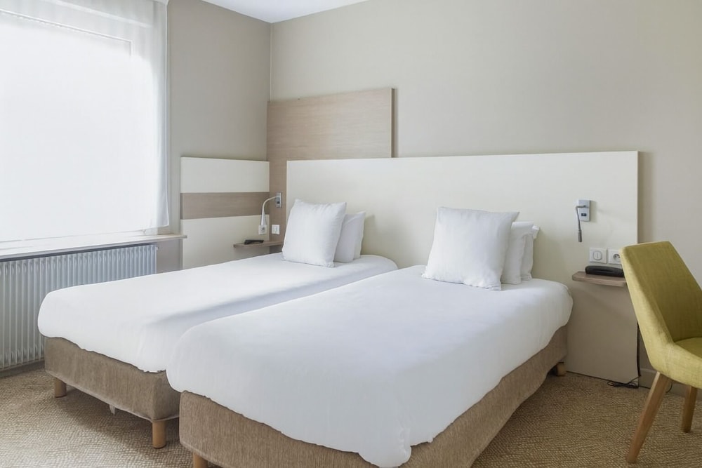 غرفة قياسية بسريرين منفصلين، Campanile Epinal Centre - Gare 5/10