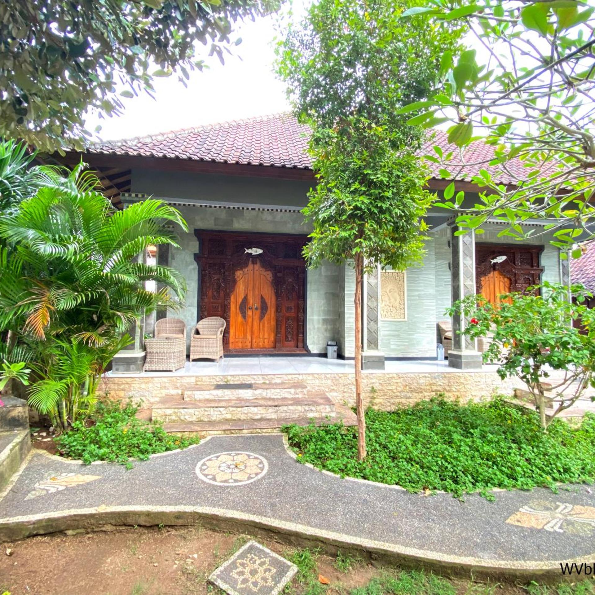 Warisan Villa 1/50