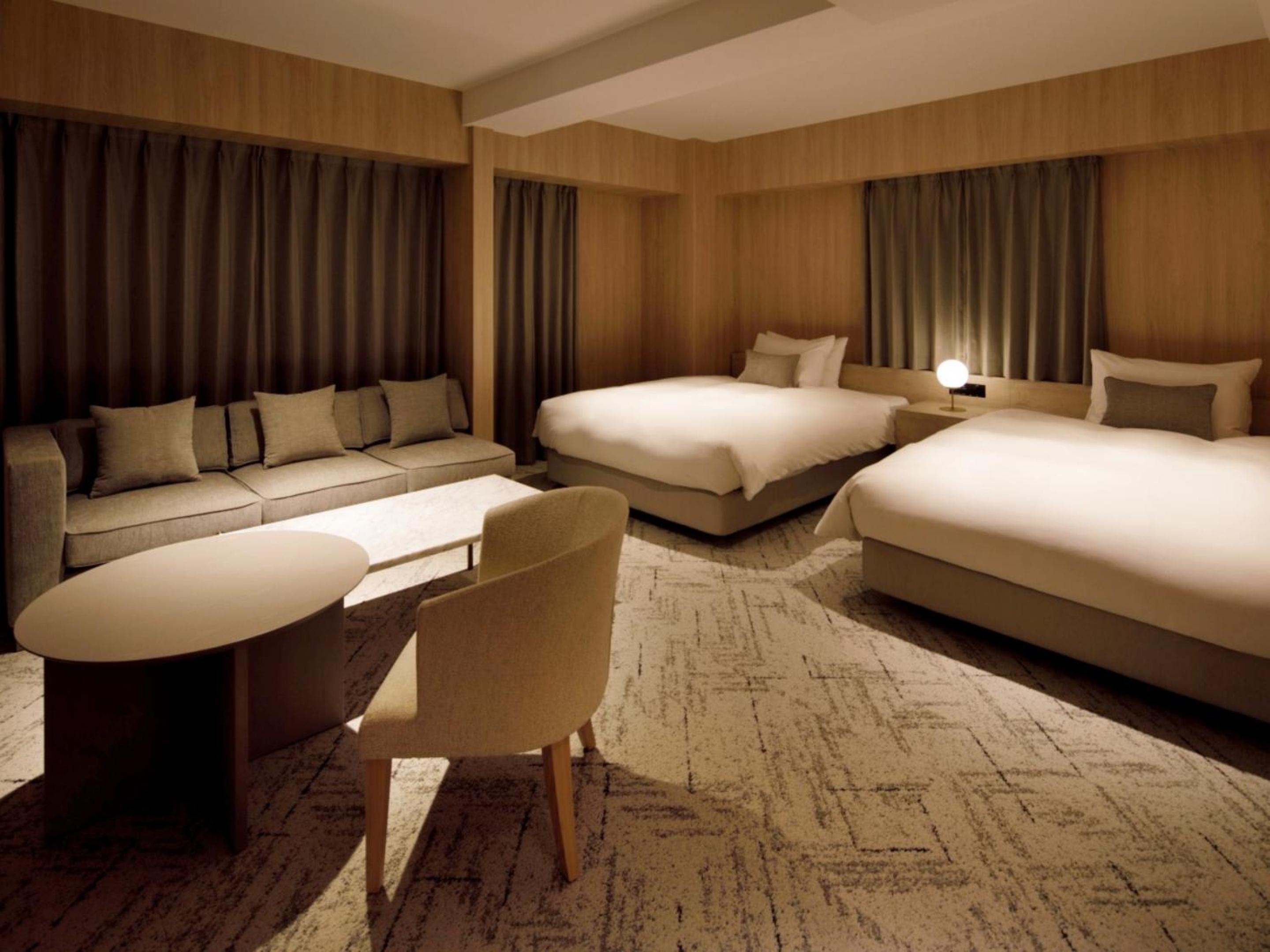 Deluxe, 2 Double Beds