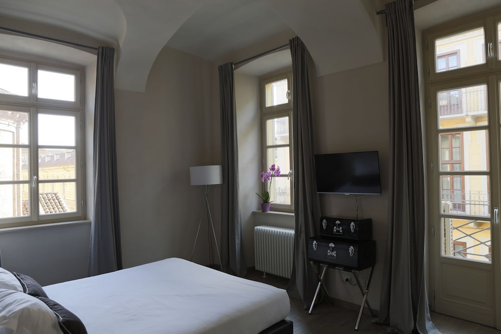 RESIDENZA DELL'OPERA 15/63