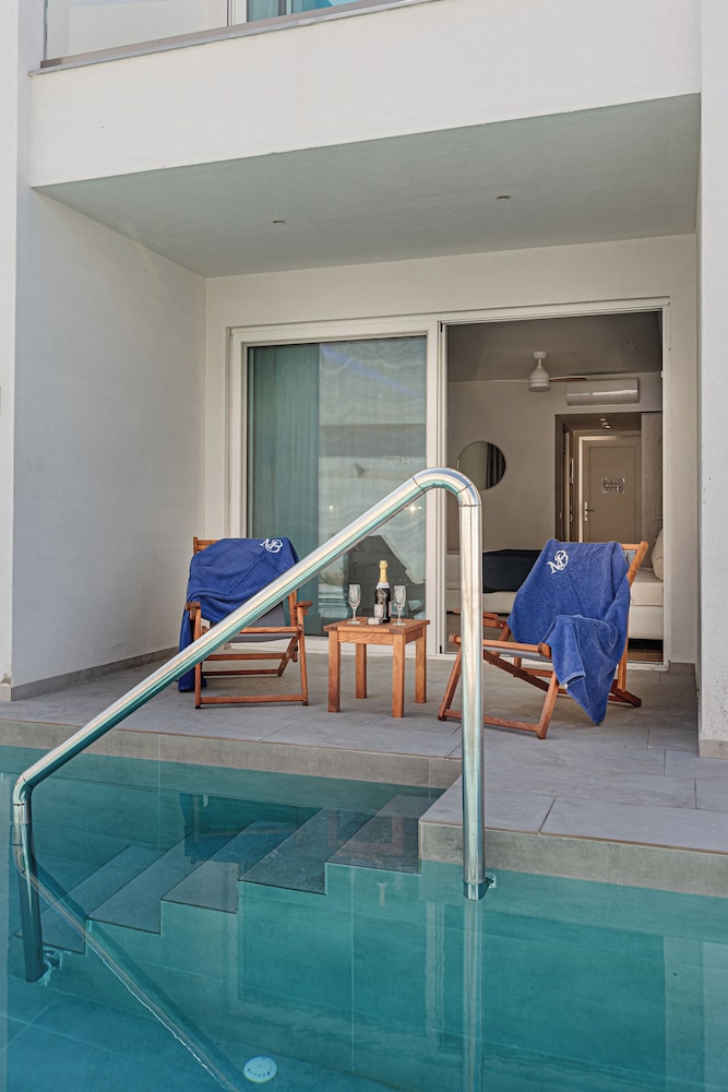 Magique Bleu Suites 28/50
