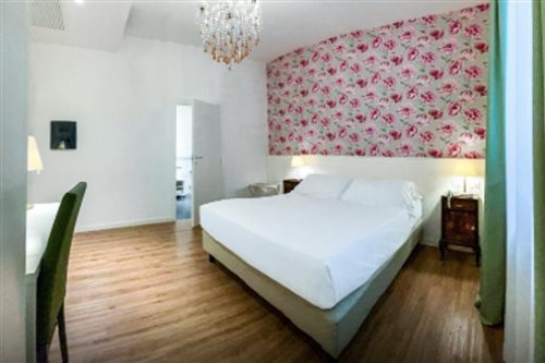 Basic, Double Bed