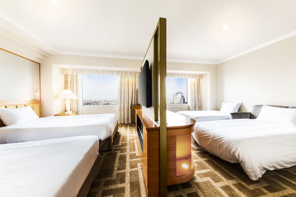 Hotel Hanshin 13/70