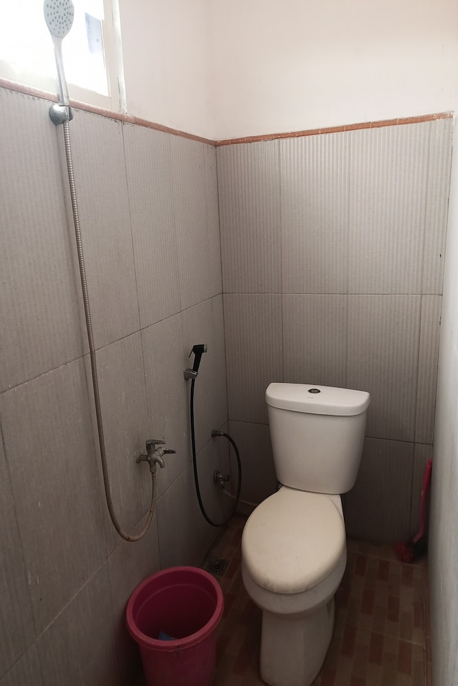 Ganeta Homestay Syariah by ZUZU 20/20