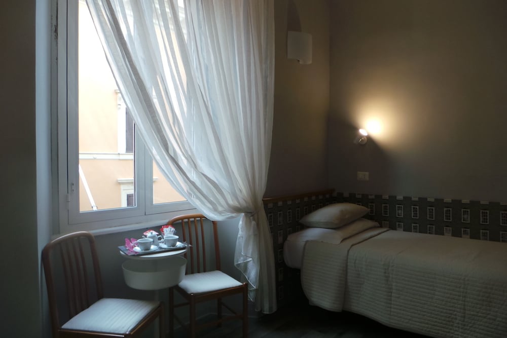 Castelfidardo 24/34