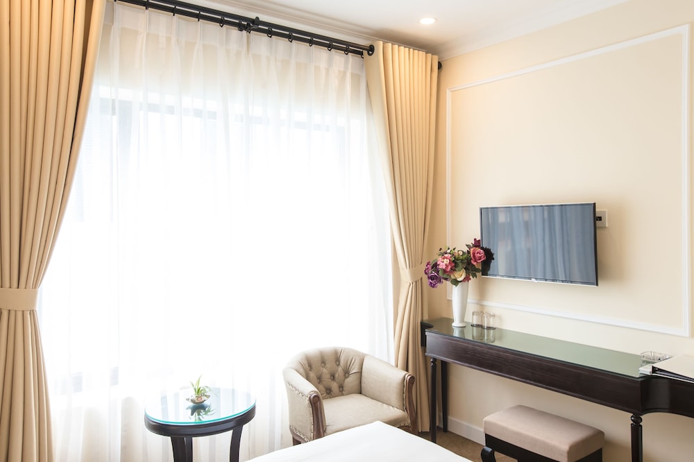 Dinh Elegant Hanoi Hotel 43/64
