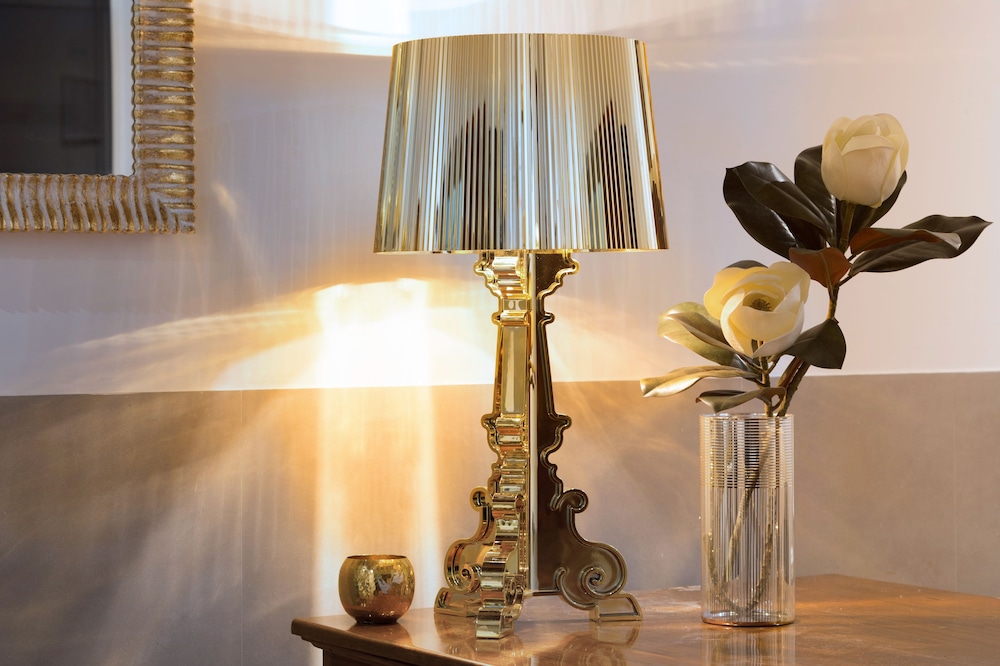 SETTE ANGELI ROOMS 49/72