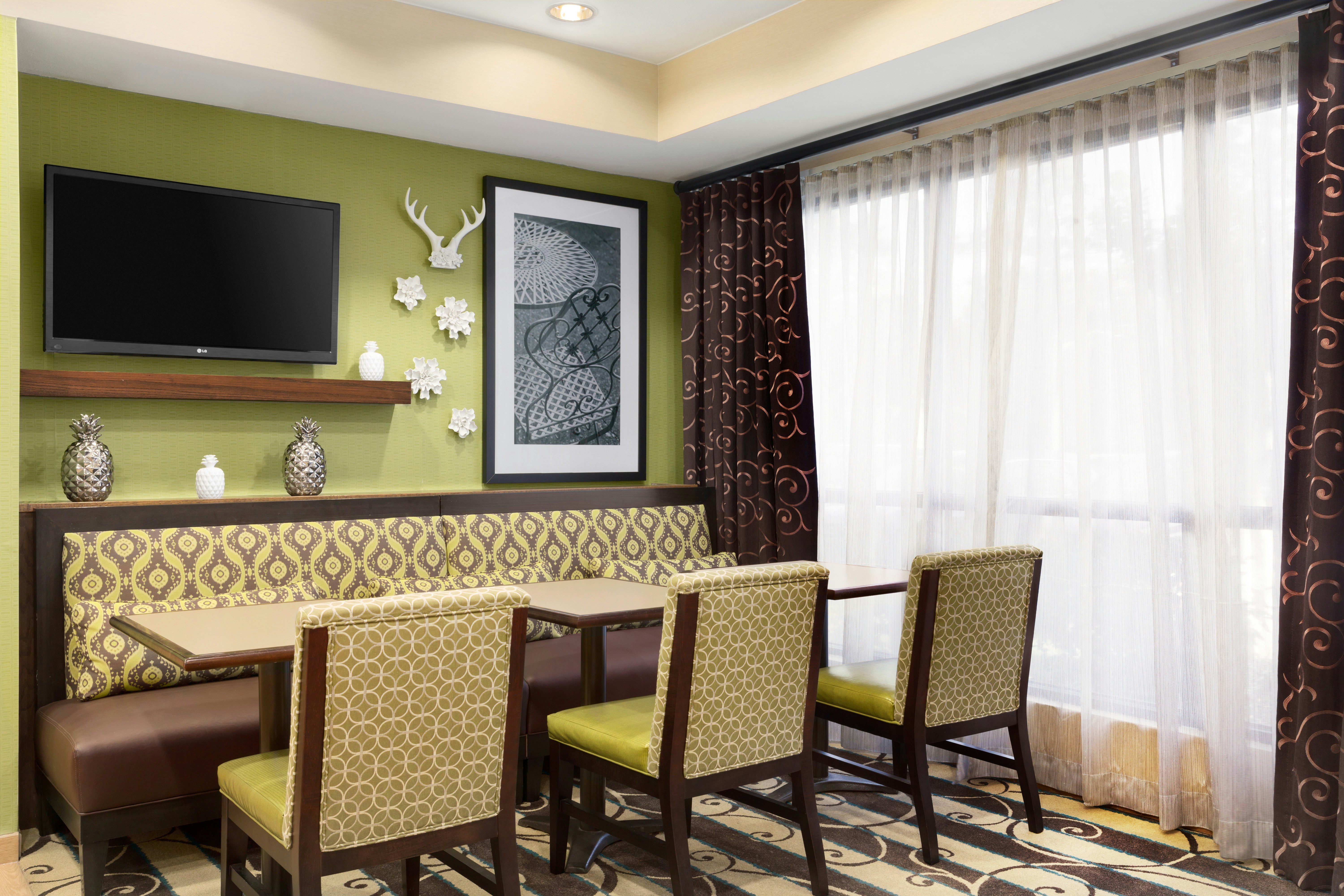 Hampton Inn Houston-Willowbrook Mall 12/13