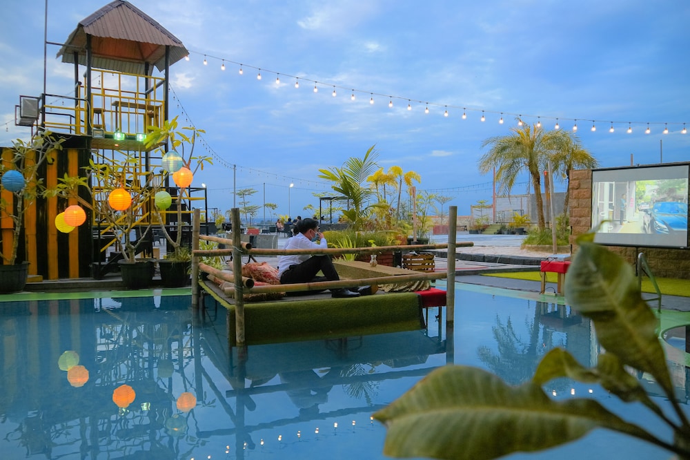 Grand Qin Hotel Banjarbaru 38/43