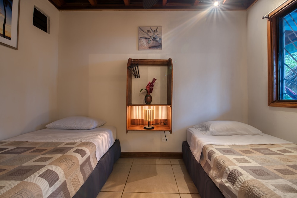 Apartment, King and Twin Beds, Beach Front