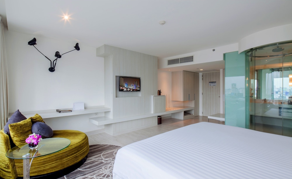 Centara Watergate Pavilion Hotel Bangkok 34/87