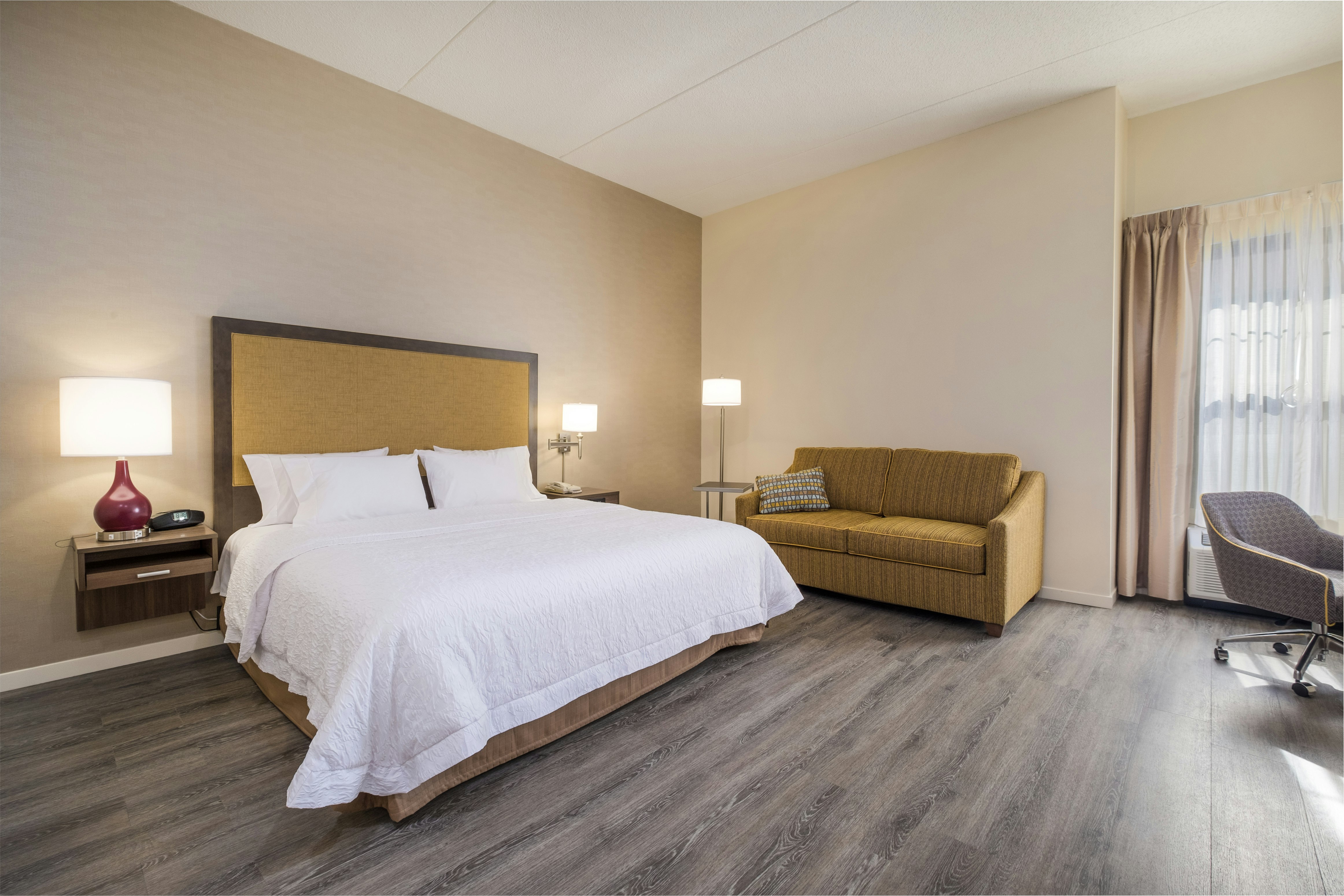 Hampton Inn Waterville 9/55