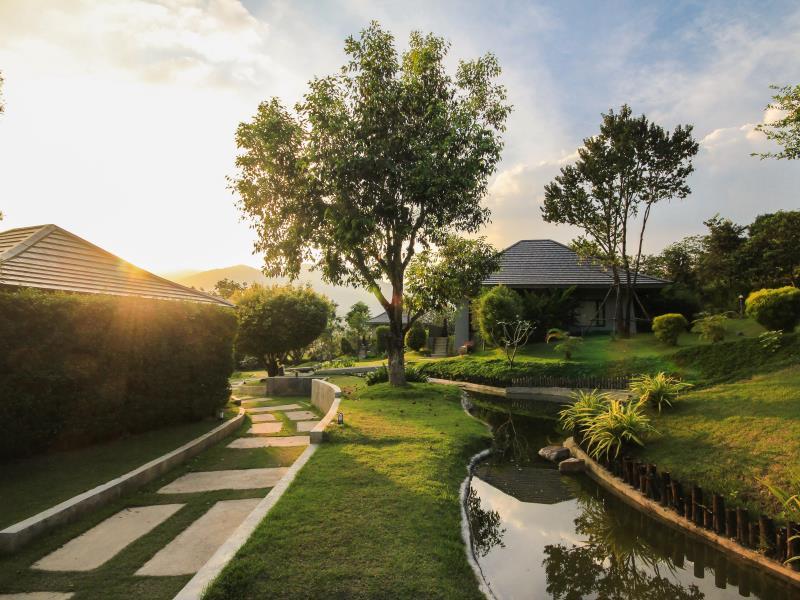 Ashcarya Boutique Resort 56/72