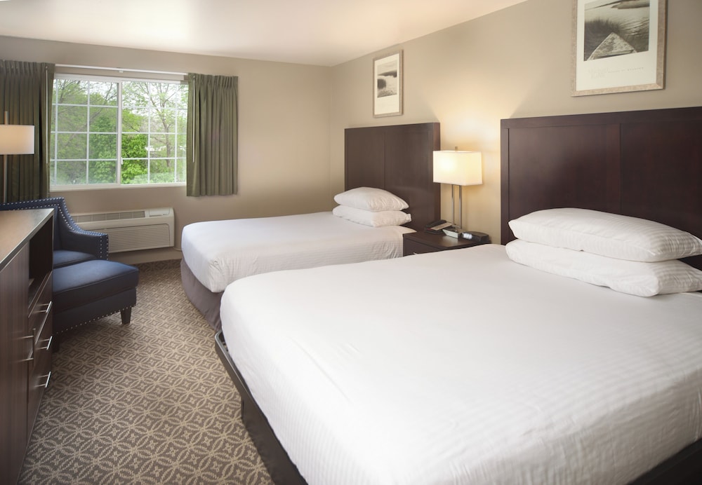 DELUXE, DOUBLE BED