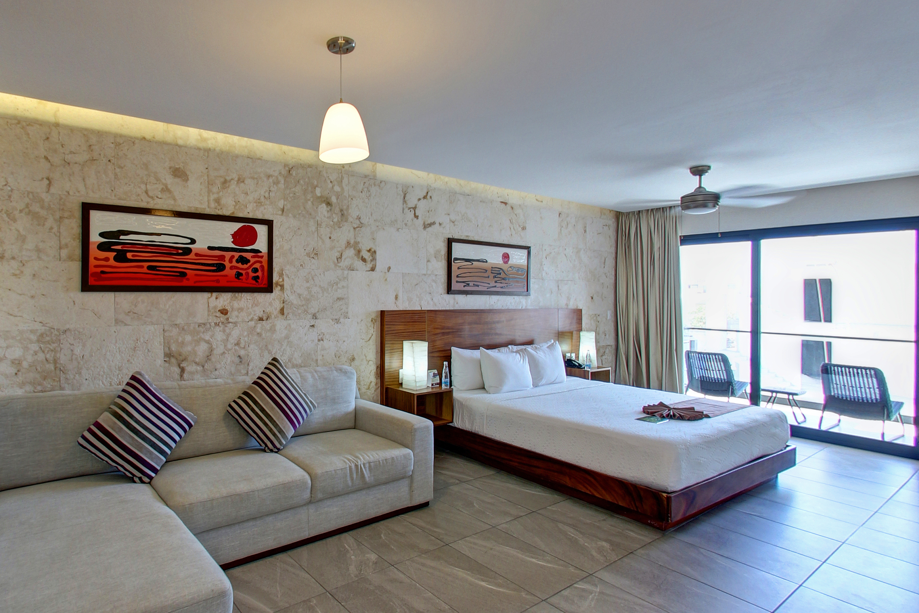 جناح ديلوكس بشرفة، Grand Fifty Suites 3/7